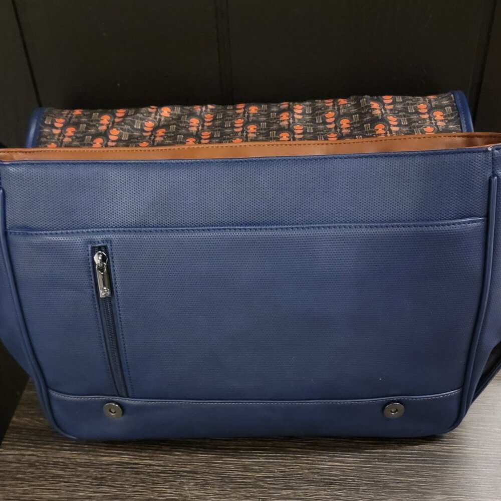 Briefcase - image 3